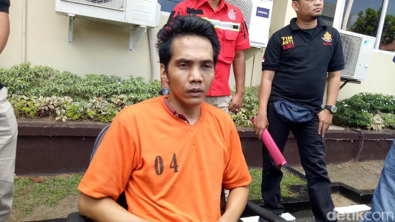 Cerita Asworo soal Hari Terakhir dan Percekcokan dengan Chatarina Cerita Asworo soal Hari Terakhir dan Percekcokan dengan Chatarina