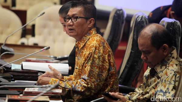 Pansus Angket akan Adukan Ketidakhadiran Pimpinan KPK di Paripurna Pansus Angket akan Adukan Ketidakhadiran Pimpinan KPK di Paripurna