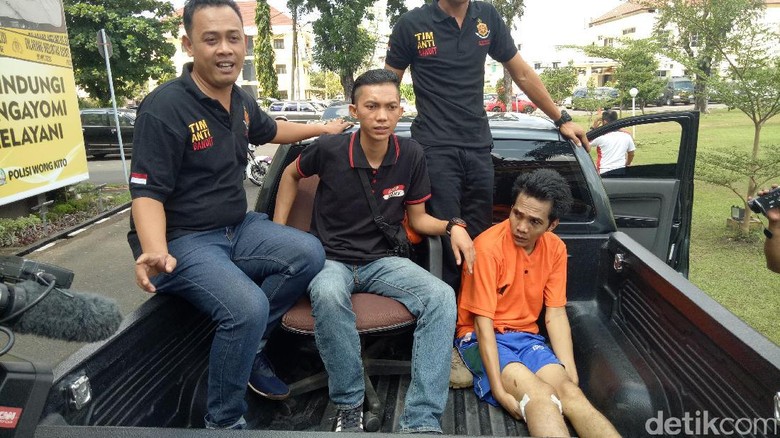 Pelarian Asworo Pembunuh Chatarina: Jual Motor, Berpindah Hotel Pelarian Asworo Pembunuh Chatarina: Jual Motor, Berpindah Hotel