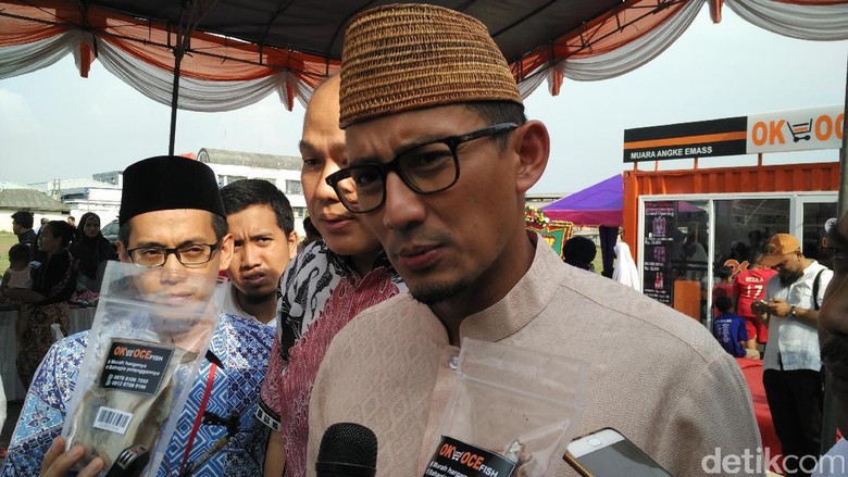 Anies-Sandiaga akan Silaturahmi ke Djarot di Hari Pertama Lebaran Anies-Sandiaga akan Silaturahmi ke Djarot di Hari Pertama Lebaran