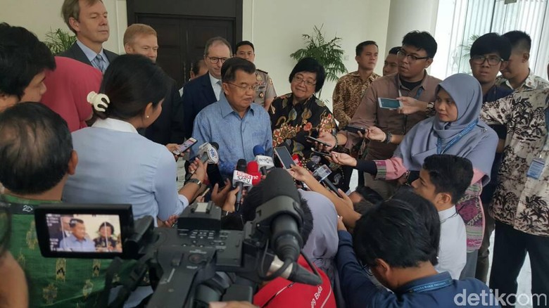 JK Bantah Banyak Khatib Masjid Sebarkan Ujaran Kebencian JK Bantah Banyak Khatib Masjid Sebarkan Ujaran Kebencian