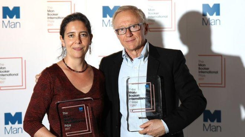Penulis Israel Raih Man Booker International Prize 2017 Penulis Israel Raih Man Booker International Prize 2017