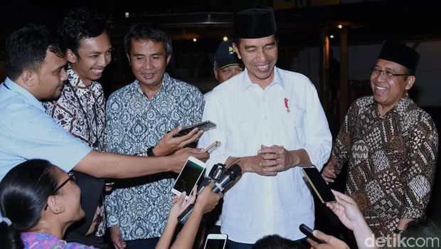 itle Presiden Jokowi kunjungan kerja di Semarang, Jawa Tengah.