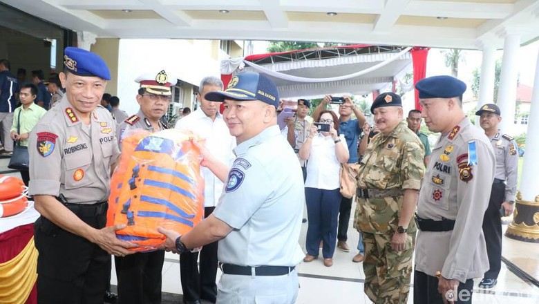 Polda Sumsel Kerahkan 4.758 Personel Amankan Mudik Polda Sumsel Kerahkan 4.758 Personel Amankan Mudik