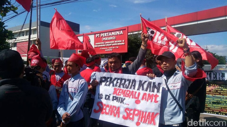 Soal PHK Awak Mobil Tangki, Ini Penjelasan Pertamina Patra Niaga Soal PHK Awak Mobil Tangki, Ini Penjelasan Pertamina Patra Niaga