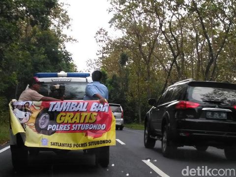 Polisi Sediakan Tambal Ban Gratis di Hutan Baluran