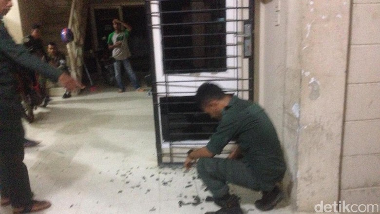 Belasan Pria Serang Kantor Polisi Syariat di Lhokseumawe