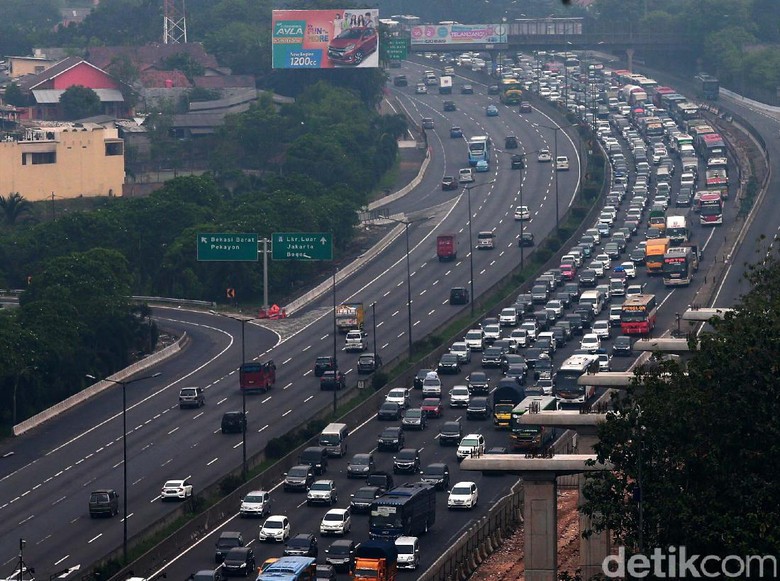 Begini Skema Urai Kemacetan Arus Balik Tol Cikampek Arah Jakarta