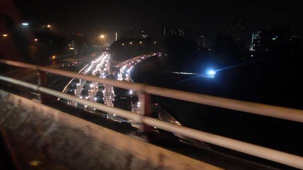 H+1 Lebaran, Tol Bekasi Barat-Rest Area KM 57 Cikampek Macet H+1 Lebaran, Tol Bekasi Barat-Rest Area KM 57 Cikampek Macet