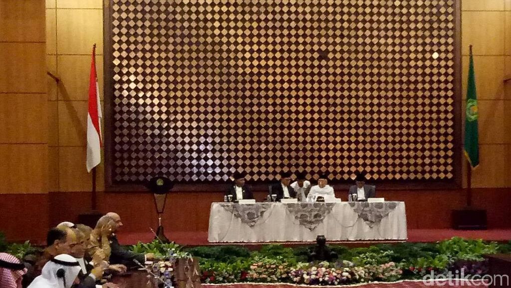 Pemerintah Tetapkan Idul Fitri Jatuh pada 25 Juni 2017 Pemerintah Tetapkan Idul Fitri Jatuh pada 25 Juni 2017