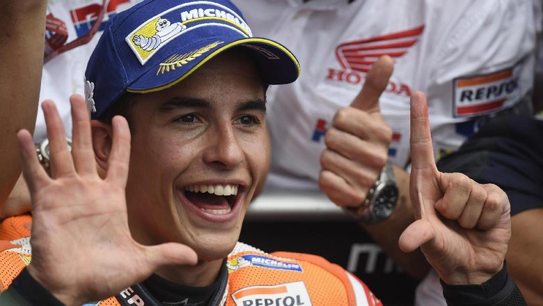 Marc Marquez Tak Suka Pakai Moge Ini Marc Marquez Tak Suka Pakai Moge Ini