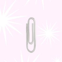 Paperclip Prada Seharga Rp 2,5 Juta Bikin Netizen Heran