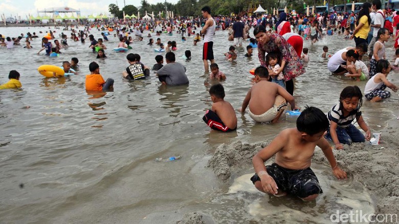 Mendagri dan Mimpi Warga Jakarta Nikmati Pantai Ancol Gratis Mendagri dan Mimpi Warga Jakarta Nikmati Pantai Ancol Gratis