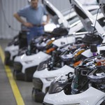 Chevrolet Mulai Produksi Mobil Otonom Bolt Listrik Chevrolet Mulai Produksi Mobil Otonom Bolt Listrik