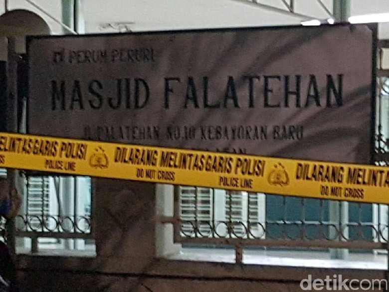 2 Anggota Brimob Ditusuk dengan Pisau Sangkur