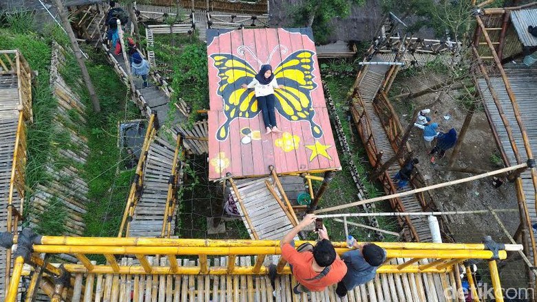 Libur Lebaran, Wisata Omah Bambu di Lereng Merapi Ramai Pengunjung