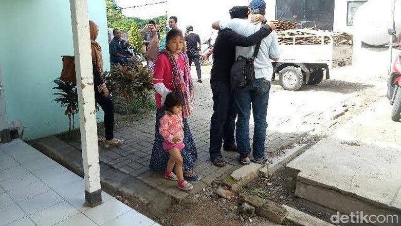 Korban Tertembaknya Pistol Polisi di Banyuwangi Meninggal Korban Tertembaknya Pistol Polisi di Banyuwangi Meninggal