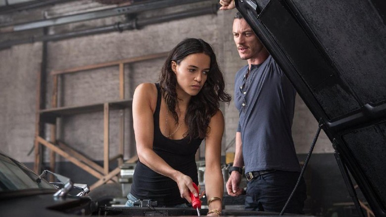 Sutradara Fast 8 Tanggapi Rencana Hengkang Michelle Rodriguez Sutradara Fast 8 Tanggapi Rencana Hengkang Michelle Rodriguez
