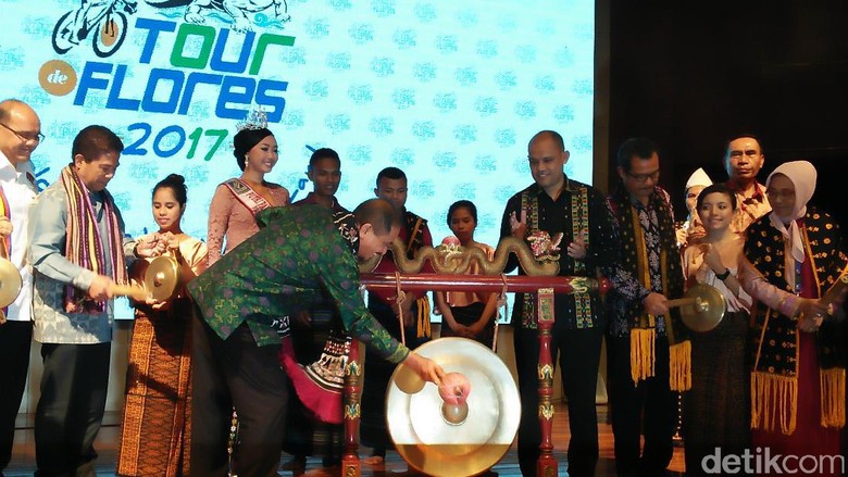Foto: Peresmian Tour de Flores 2017 (Melissa Bonauli/detikTravel) Foto: Peresmian Tour de Flores 2017 (Melissa Bonauli/detikTravel)