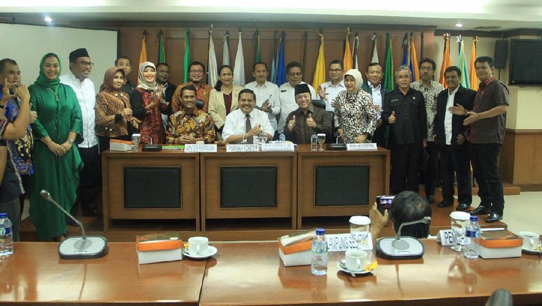 DPD Dukung Program 10 Kabupaten/Kota Pasok Pangan ke Ibu Kota DPD Dukung Program 10 Kabupaten/Kota Pasok Pangan ke Ibu Kota