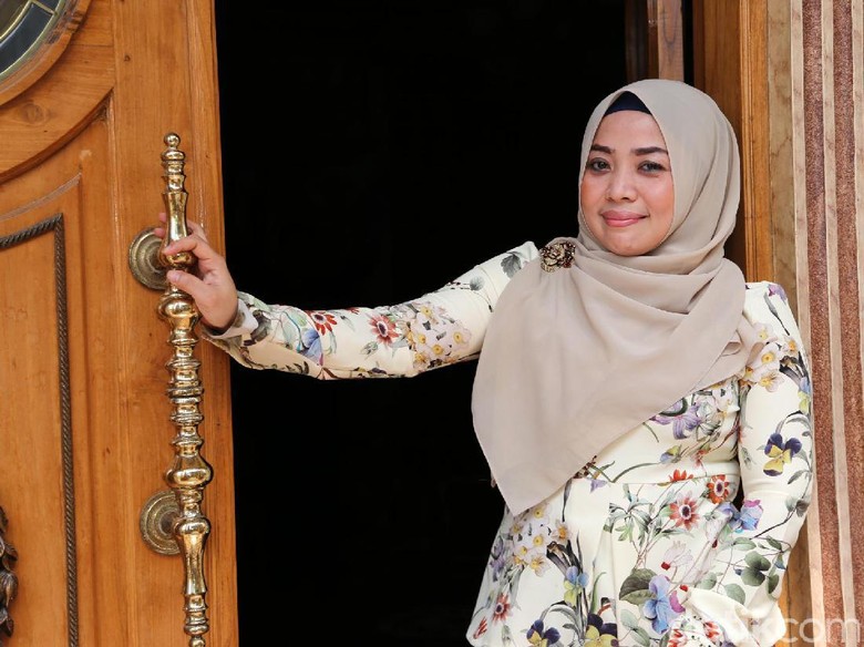 Terlihat Lebih Kurus, Muzdhalifah Banyak Pikiran? Terlihat Lebih Kurus, Muzdhalifah Banyak Pikiran?
