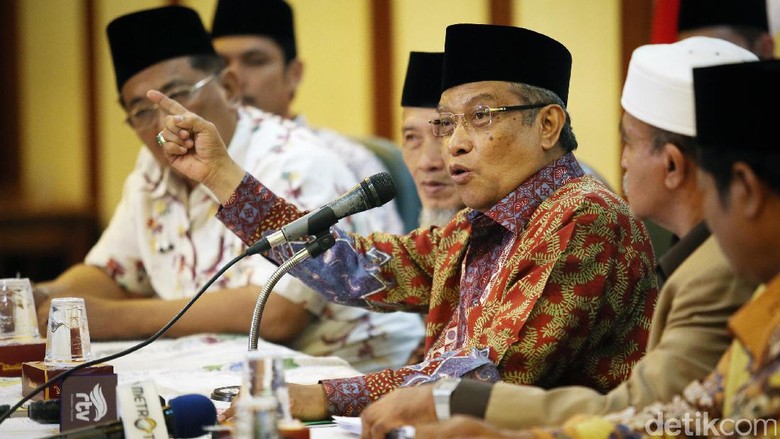 Said Aqil: Pembubaran Ormas Radikal Diumumkan Pemerintah Besok Said Aqil: Pembubaran Ormas Radikal Diumumkan Pemerintah Besok