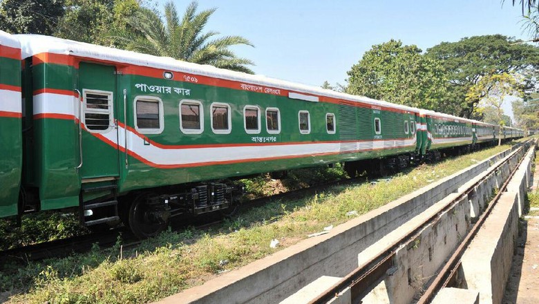 INKA Incar Proyek Kereta Bangladesh Rp 1,4 Triliun INKA Incar Proyek Kereta Bangladesh Rp 1,4 Triliun