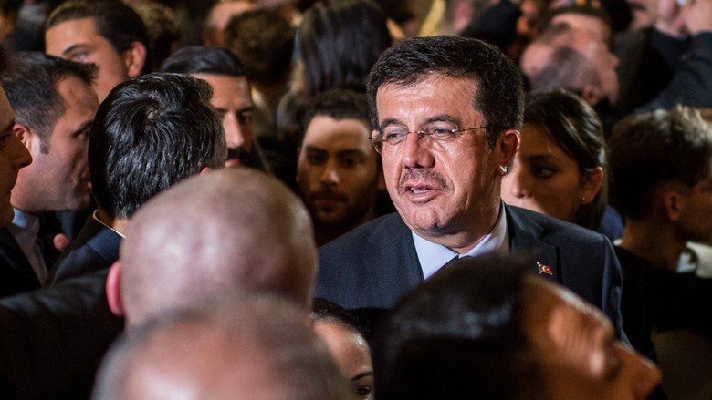 Satu Tahun Kudeta Gagal, Menteri Turki Dilarang Masuk ke Austria Satu Tahun Kudeta Gagal, Menteri Turki Dilarang Masuk ke Austria