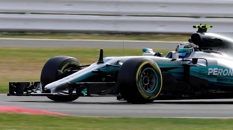 Bottas Tercepat, Mercedes 1-2 di Latihan Pertama Bottas Tercepat, Mercedes 1-2 di Latihan Pertama