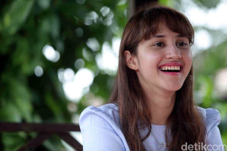 Foto Pernikahan Disebar, Tsamara: Ini Pembunuhan Karakter Foto Pernikahan Disebar, Tsamara: Ini Pembunuhan Karakter
