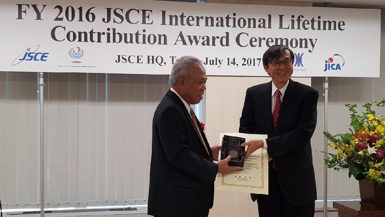 Menteri PUPR Dapat Penghargaan dari Perhimpunan Insinyur Jepang Menteri PUPR Dapat Penghargaan dari Perhimpunan Insinyur Jepang