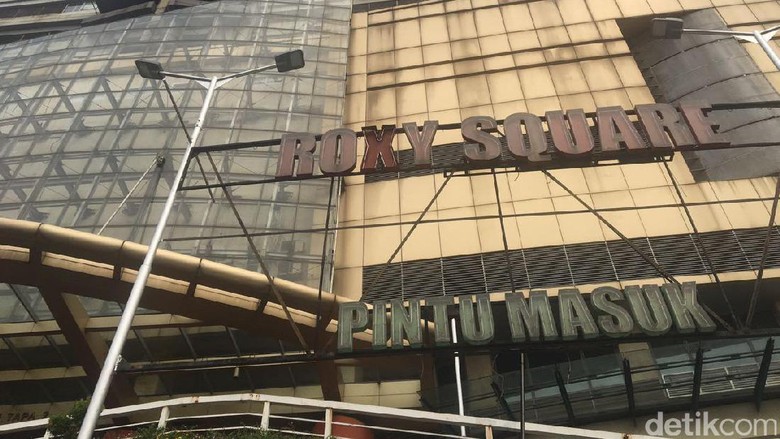 Keluhan Pedagang: Roxy Square Sepi Pembeli, Sudah Kayak Kuburan Keluhan Pedagang: Roxy Square Sepi Pembeli, Sudah Kayak Kuburan