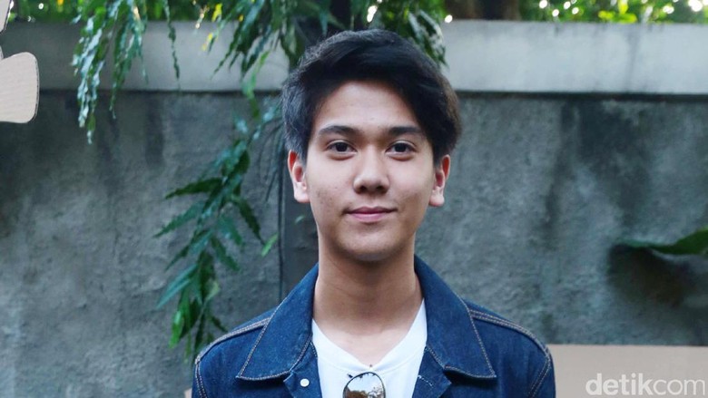 Ini Alasan Iqbaal Bersedia Perankan Sosok Dilan Ini Alasan Iqbaal Bersedia Perankan Sosok Dilan