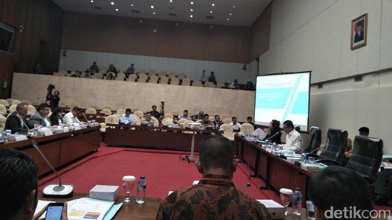Rapat Pansus Angket KPK dan KemenPAN-RB Ditunda Rapat Pansus Angket KPK dan KemenPAN-RB Ditunda