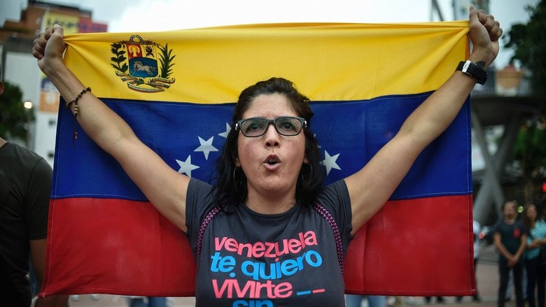 Wanita 61 Tahun Ditembak Mati, Krisis Venezuela Terus Berlanjut Wanita 61 Tahun Ditembak Mati, Krisis Venezuela Terus Berlanjut