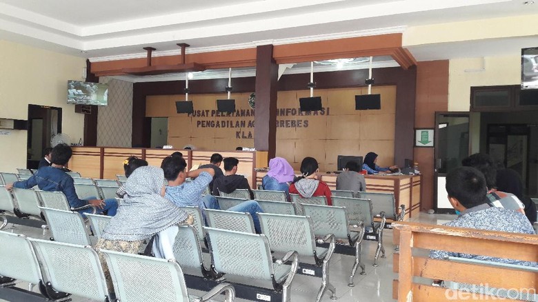 Dalam 6 Bulan, 2.190 Perceraian Terjadi di Brebes Dalam 6 Bulan, 2.190 Perceraian Terjadi di Brebes