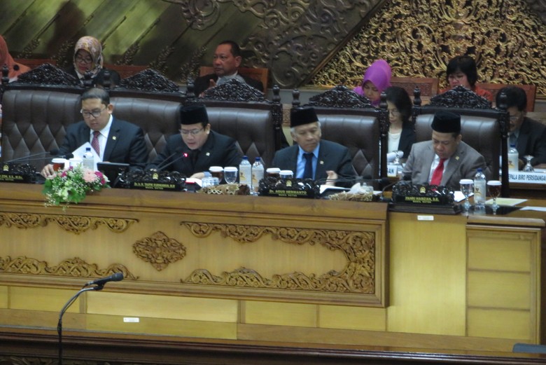 Jadi Tersangka, Novanto Absen di Paripurna DPR Jadi Tersangka, Novanto Absen di Paripurna DPR