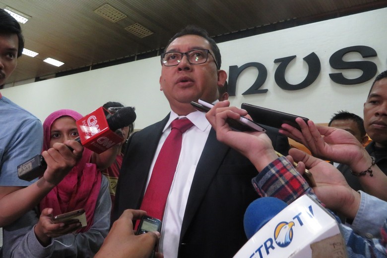 Disindir Kacung Neolib, Fadli Zon: Arief Poyuono Lagi Sakit Gigi Disindir Kacung Neolib, Fadli Zon: Arief Poyuono Lagi Sakit Gigi