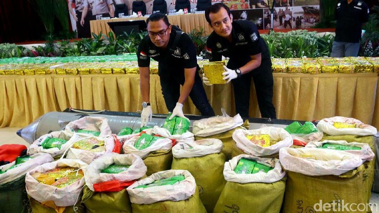 Barang Bukti 1 Ton Sabu Dijaga Ketat Provost Polda Metro Barang Bukti 1 Ton Sabu Dijaga Ketat Provost Polda Metro