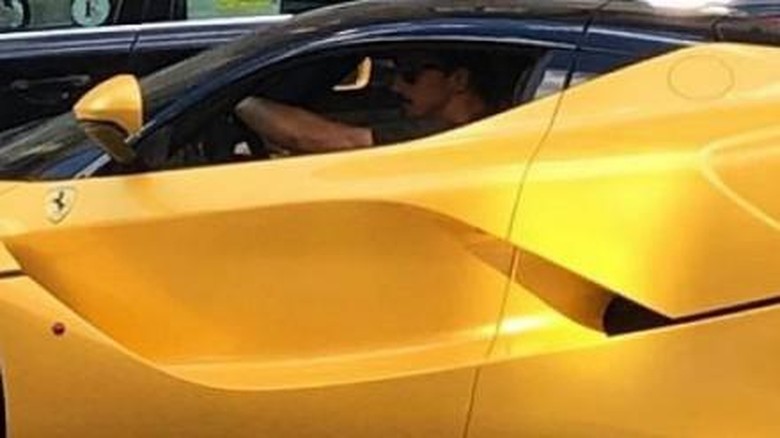 Zlatan Ibrahimovic Jalan-jalan Naik Ferrari Zlatan Ibrahimovic Jalan-jalan Naik Ferrari