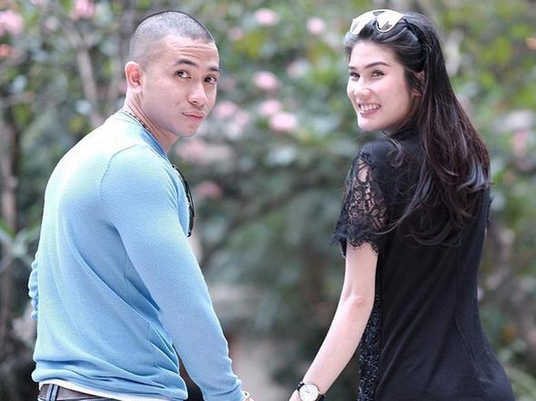 Eks Istri Samuel Rizal: Nggak Suka Sama Hidup Saya dan Suami Nggak Usah Follow Eks Istri Samuel Rizal: Nggak Suka Sama Hidup Saya dan Suami Nggak Usah Follow