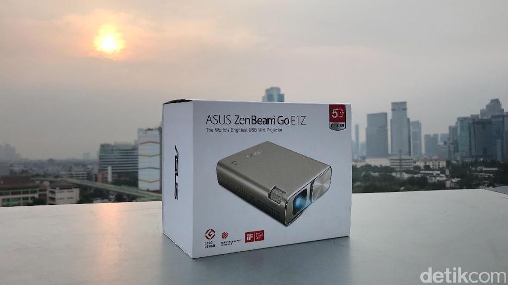 Proyektor Mini Asus yang Bisa Jadi Powerbank Proyektor Mini Asus yang Bisa Jadi Powerbank