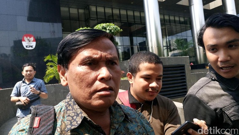 Diperiksa KPK, Eks Staf di Kemendagri Mengaku Tak Kenal Novanto Diperiksa KPK, Eks Staf di Kemendagri Mengaku Tak Kenal Novanto
