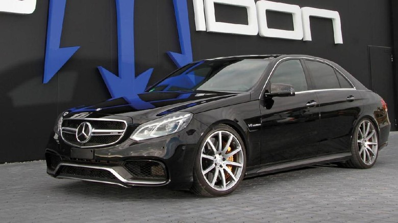 Serigala Berbulu Domba, Mercedes-AMG E63 S Bertenaga 1.090 DK Serigala Berbulu Domba, Mercedes-AMG E63 S Bertenaga 1.090 DK