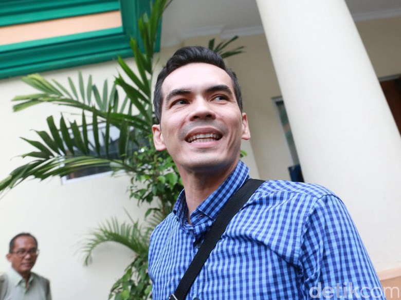 Atalarik-Vonny Cornellya Liburan Bareng, Alasan Andhika Ceraikan Istri Atalarik-Vonny Cornellya Liburan Bareng, Alasan Andhika Ceraikan Istri