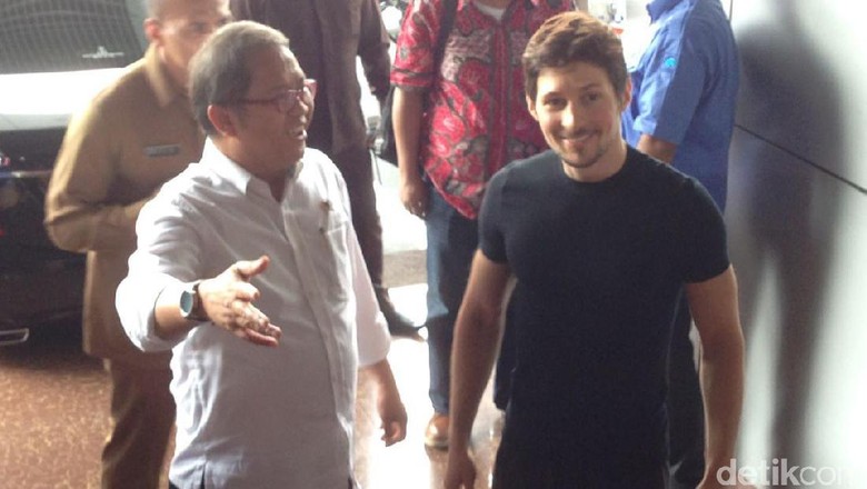 Menteri Rudiantara Makan Siang Bersama CEO Telegram Menteri Rudiantara Makan Siang Bersama CEO Telegram