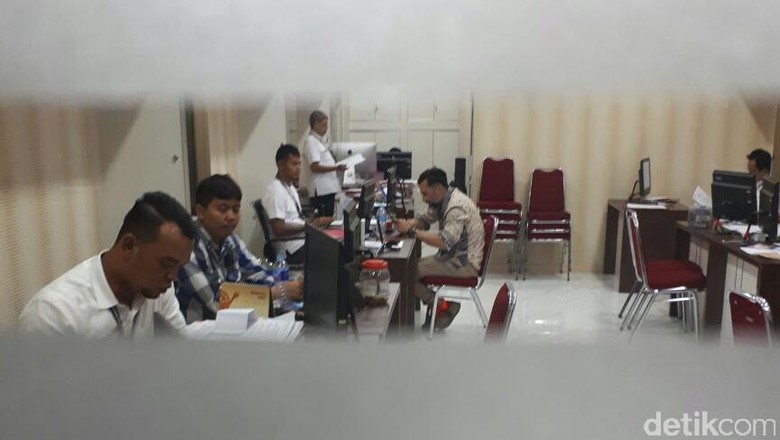 Jeremy Thomas Diperiksa Terkait Pemukulan ke Polisi Jeremy Thomas Diperiksa Terkait Pemukulan ke Polisi