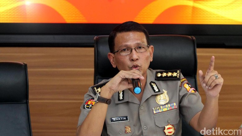 Polri Terima Laporan PPATK soal Rekening Saracen dan Asma Dewi Polri Terima Laporan PPATK soal Rekening Saracen dan Asma Dewi