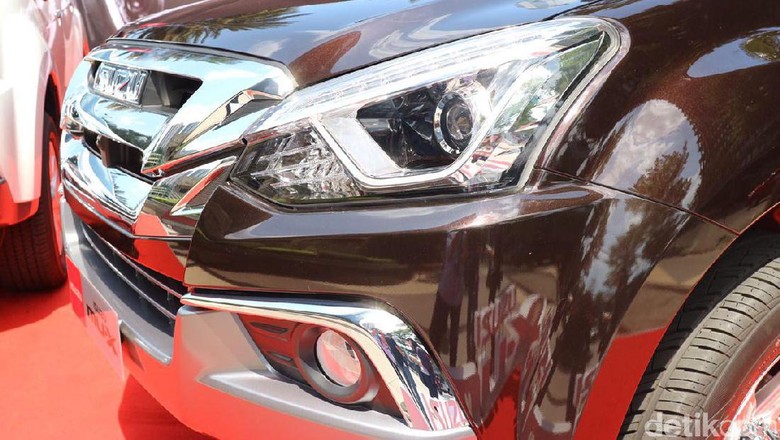 Punya Isuzu mu-X Lama Mau Upgrade Baru? Bisa tapi Mahal Punya Isuzu mu-X Lama Mau Upgrade Baru? Bisa tapi Mahal