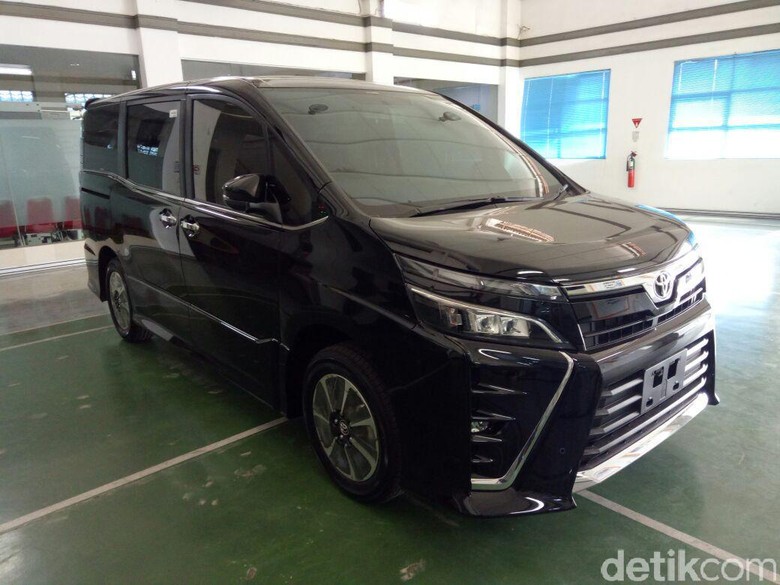 Toyota Voxy Siap Meluncur di GIIAS, Ini Tampangnya Toyota Voxy Siap Meluncur di GIIAS, Ini Tampangnya